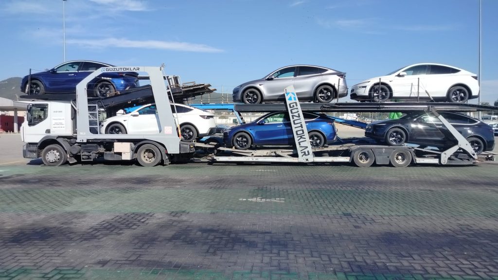 Uşak Ankara Çoklu Çekici